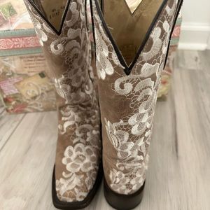Preowned Corral Boots